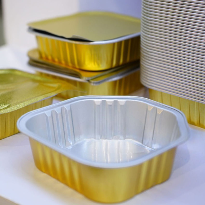 Futterbeh&auml;lter aus Aluminiumfolie in Sondergr&ouml;&szlig;e f&uuml;r Hundefutter