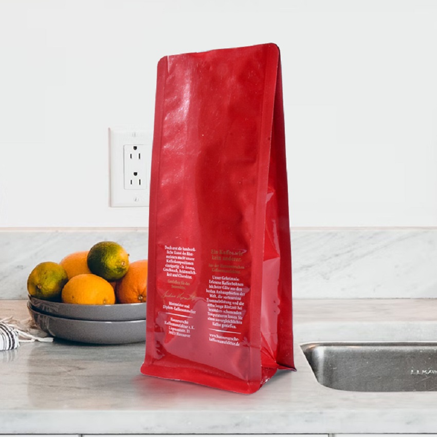 Sacchetti di caff&egrave; in foglio di alluminio stampato con fondo piatto per imballaggio alimentare personalizzato con valvola